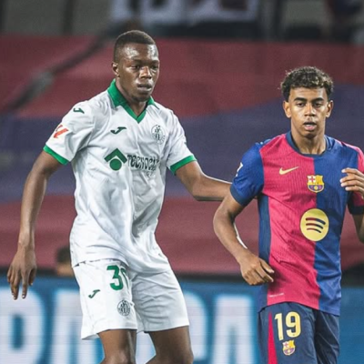 Keita junto a Lamine Yamal en el partido entre Barça y Getafe (@abdoulayekeita.7)