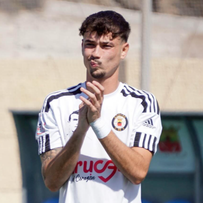 Kimetz García con el Arucas (@kimetzzgarcia)