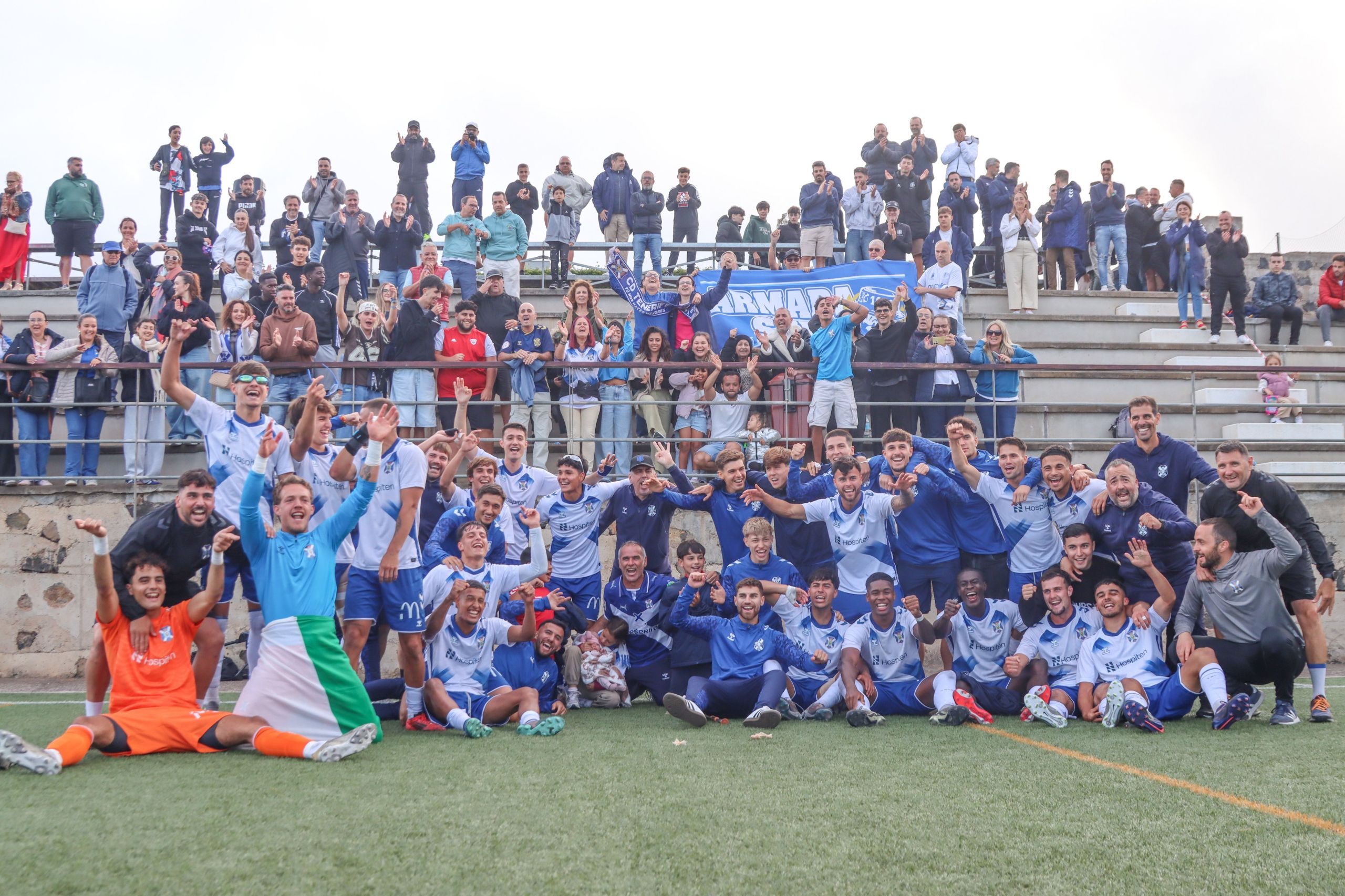 Celebración del ascenso a Tercera RFEF (CD Tenerife)