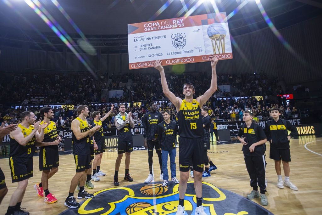 Celebración del billete para la Copa del Rey (CB CANARIAS)