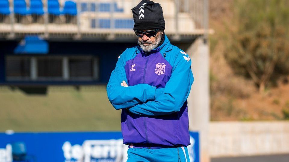 Cervera durante un entrenamiento (CD Tenerife)