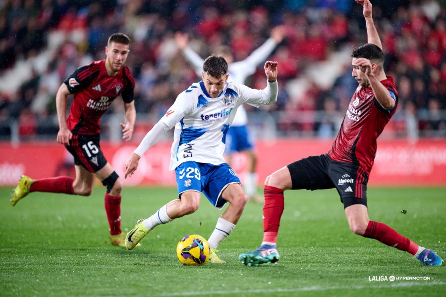 César en el Mirandés- Tenerife (LA LIGA)