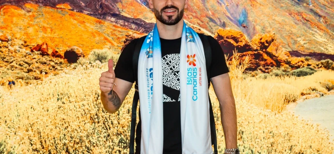 Cris Montes (CD TENERIFE)