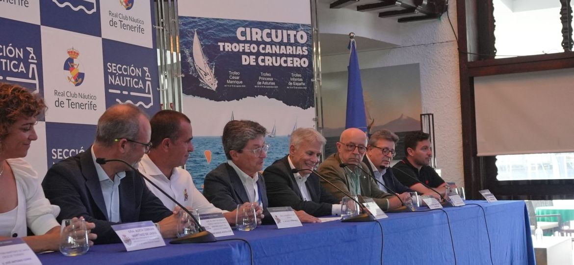 Momento de la presentación. (RCNT)