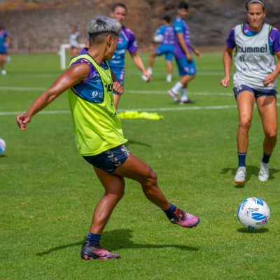 Un entrenamiento del Tenerife femenino. (CD TENERIFE FEMENINO)