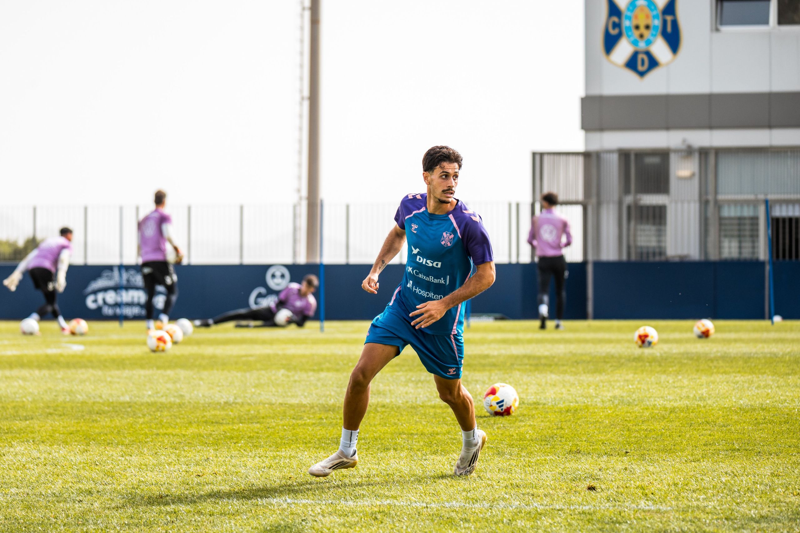 David Rodríguez, en un entrenamiento en la Ciudad Deportiva (CD TENERIFE).