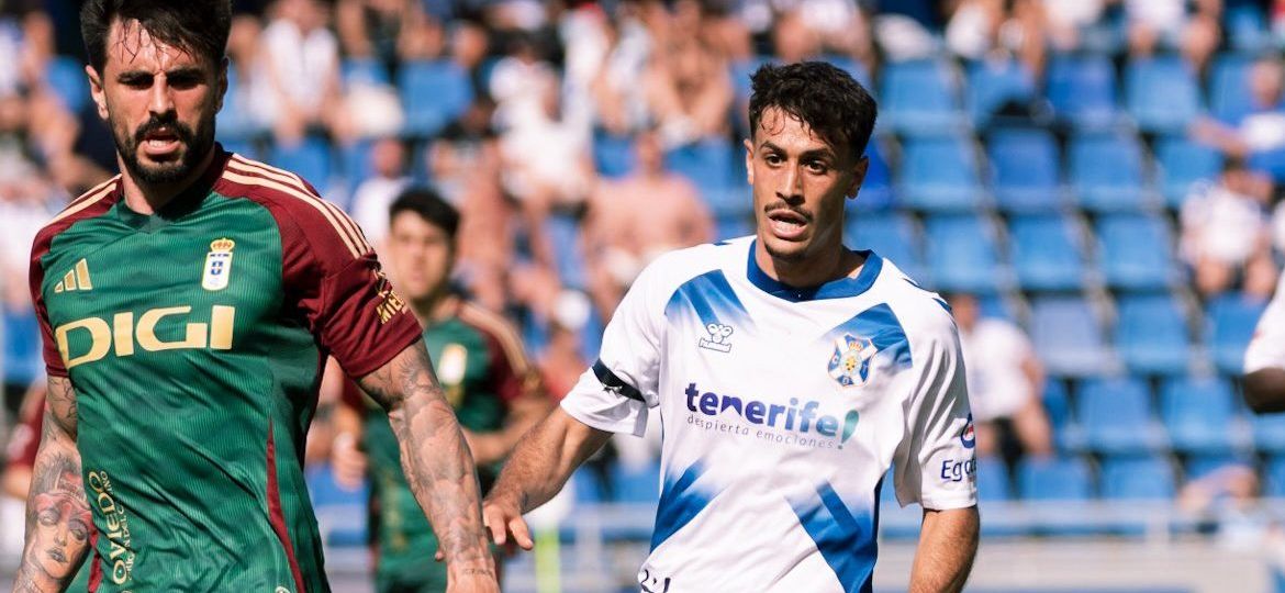 David Rodríguez ante el Oviedo (CD Tenerife San Acosta)|David Rodríguez ante el Oviedo (CD Tenerife San Acosta)