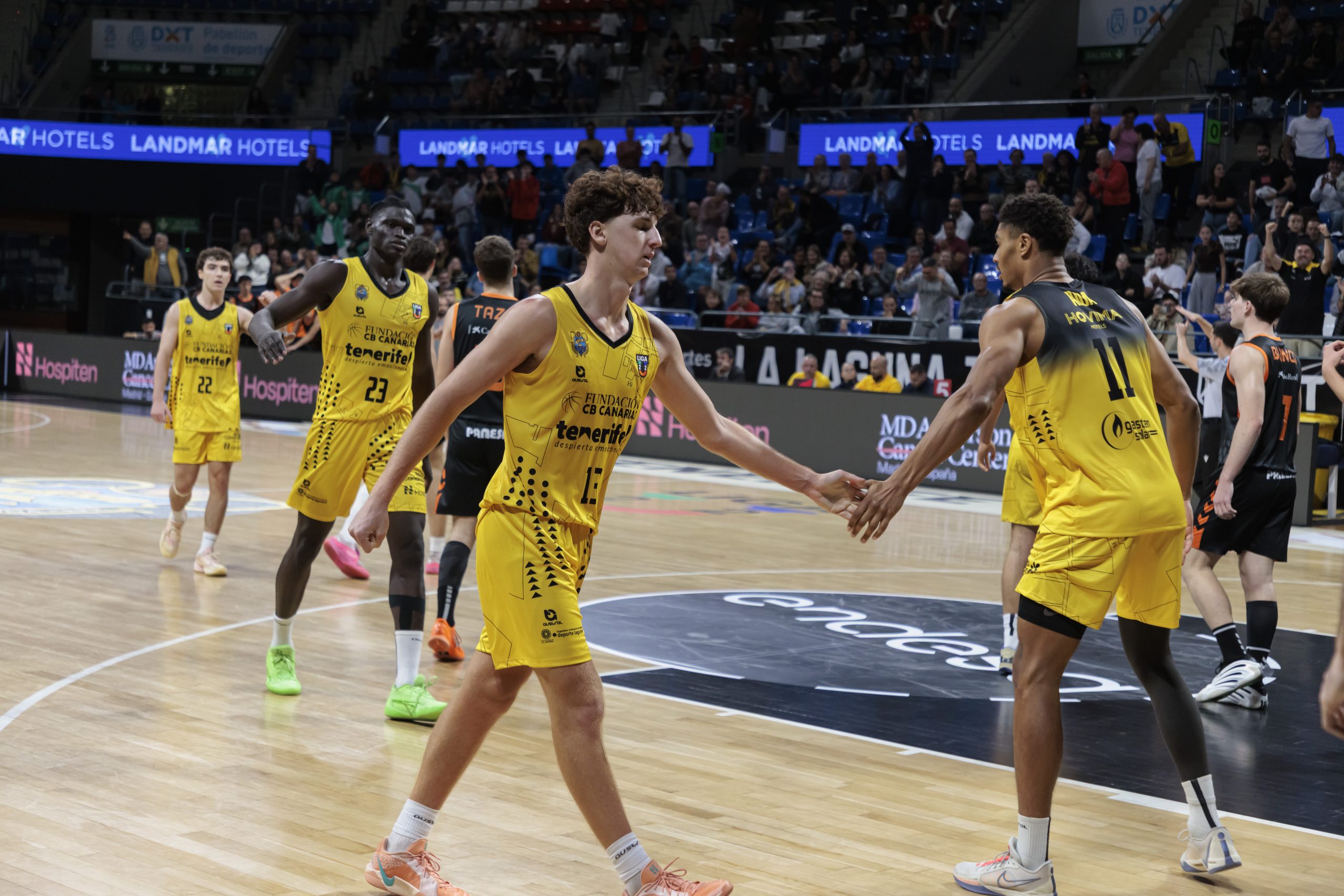 Jugadores del Fundación CB Canarias (CBCANARIAS.NET).