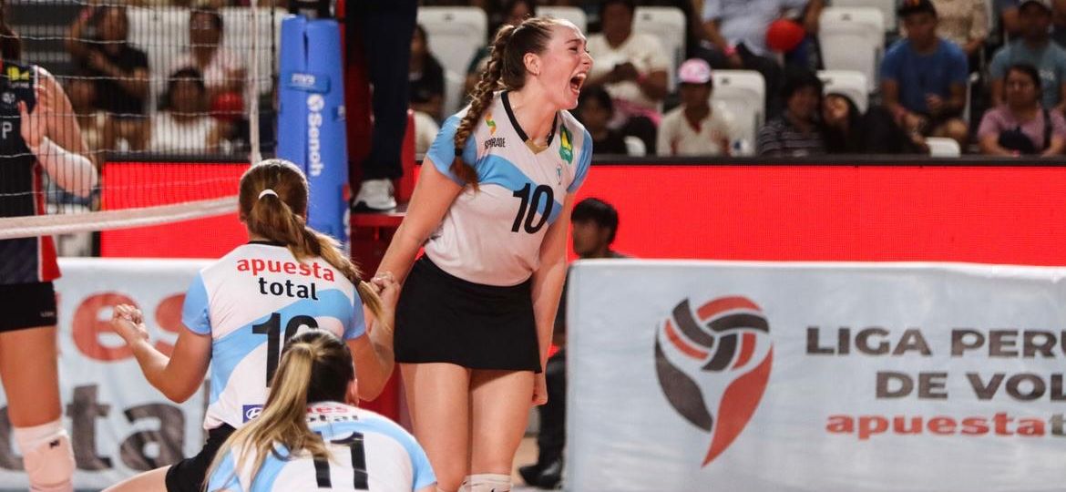 Emily Zinger durante un partido (CEDIDA)
