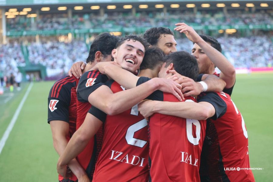 El Mirandés celebra un gol (LaLiga)
