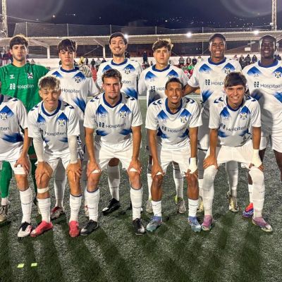El Tenerife C en la ida ante la UD Icodense (@CdtCantera)