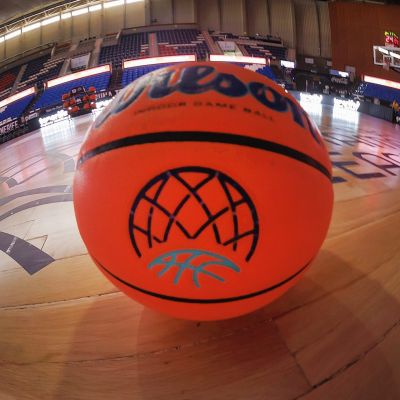 El balón de la BCL (CB Canarias)|Grupo L (BCL)