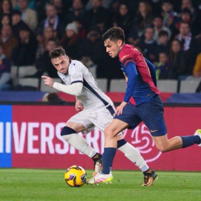El canario Pedri frente al Osasuna (LaLiga)
