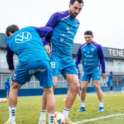 Enric Gallego durante el entrenamiento del miércoles (CD Tenerife)