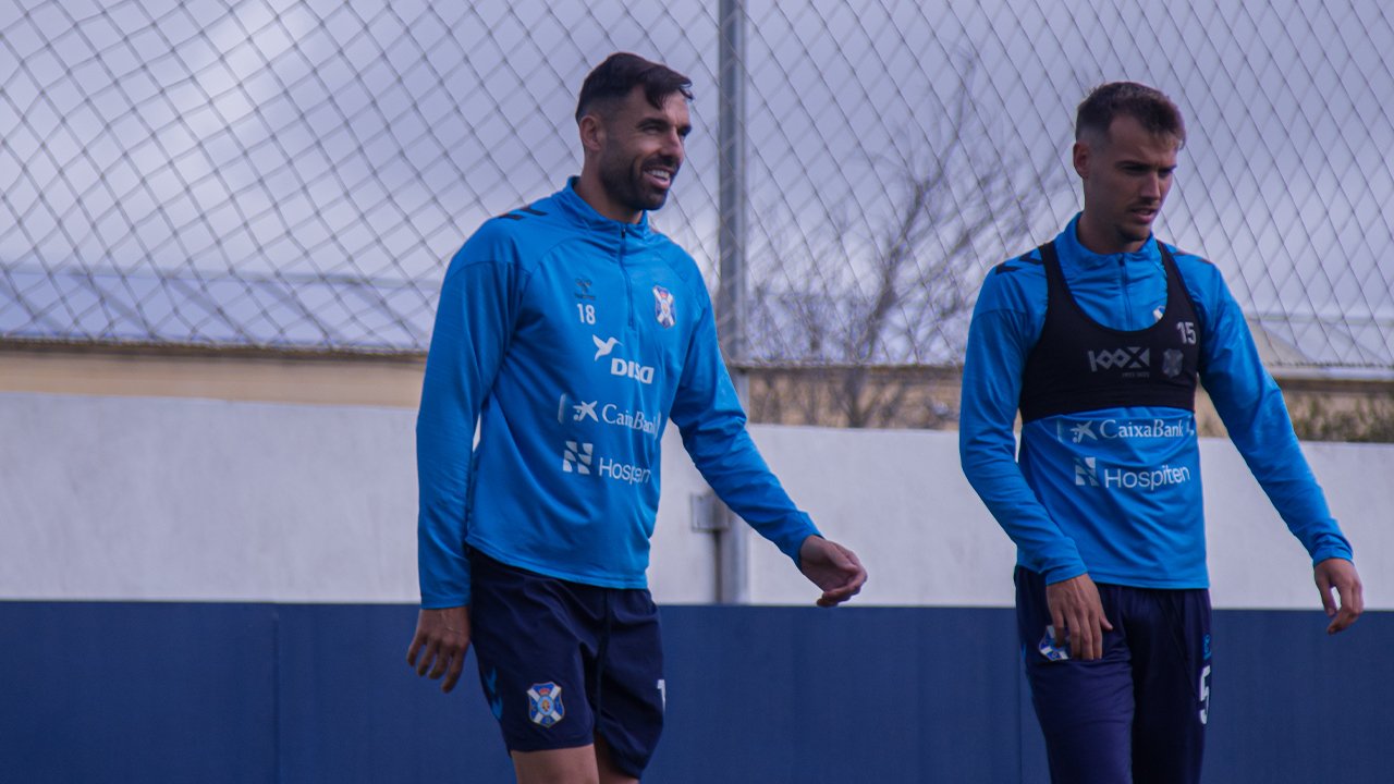 Enric Gallego durante un entrenamiento (@CDTOficial)