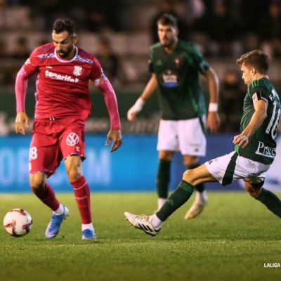 Enric Gallego en el partido contra el Racing de Ferrol (LA LIGA)