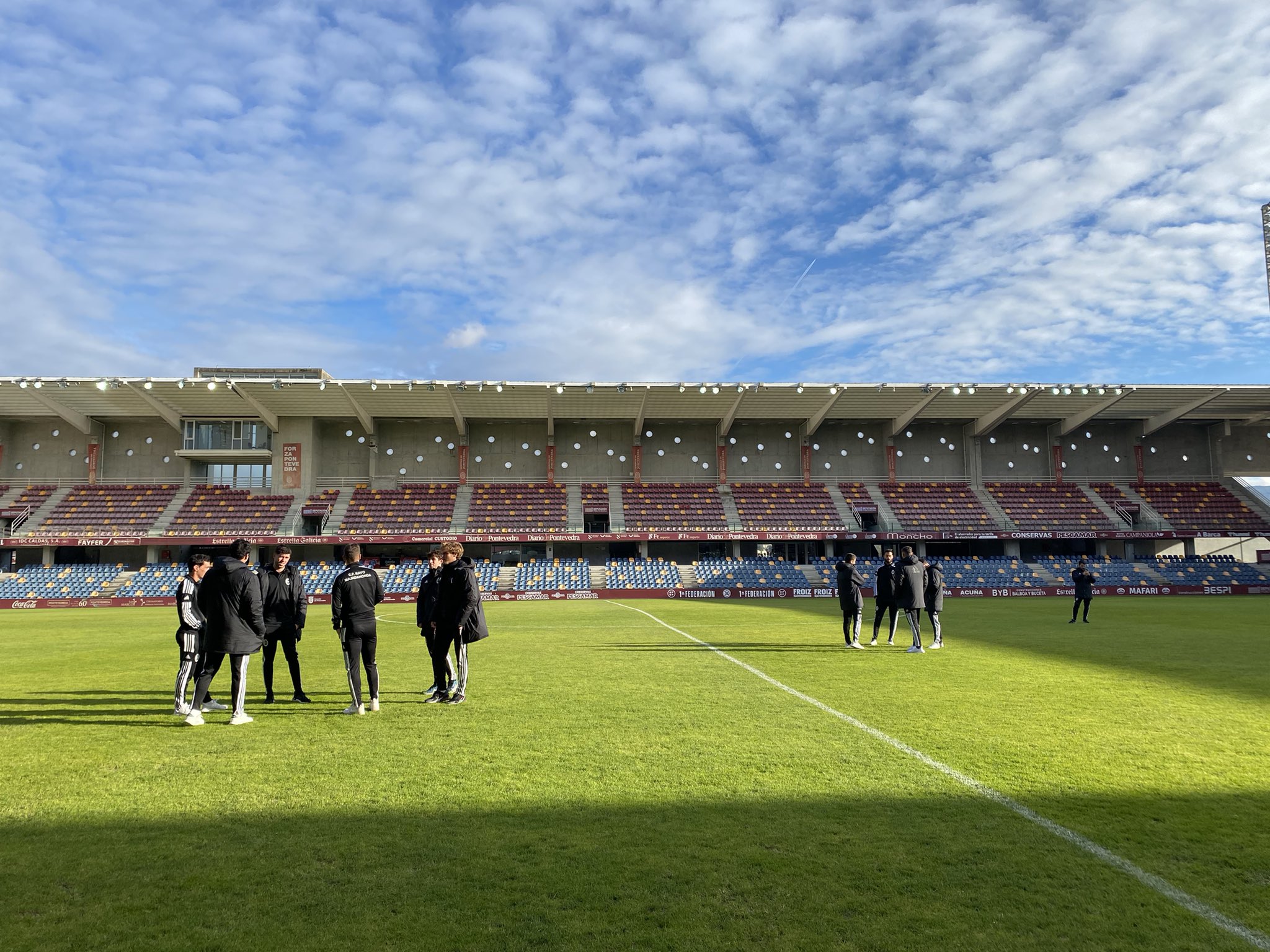 Estadio Municipal de Pasarón (@PontevedraCFSAD)