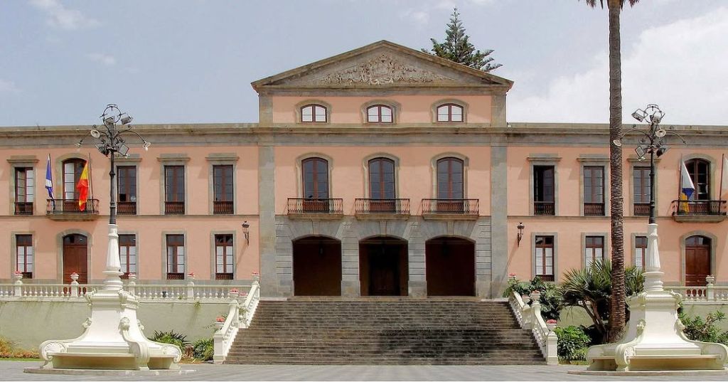 Fachada del Ayuntamiento de La Orotava (LA OROTAVA)