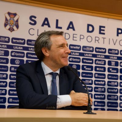 Felipe Miñambres en rueda de prensa (CEDIDA)