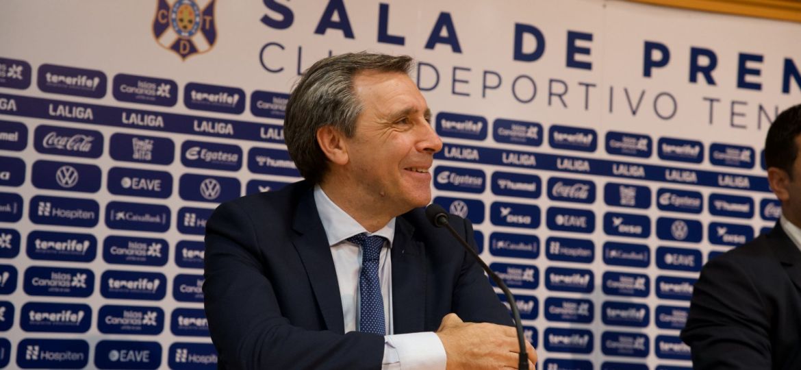 Felipe Miñambres en rueda de prensa (CEDIDA)
