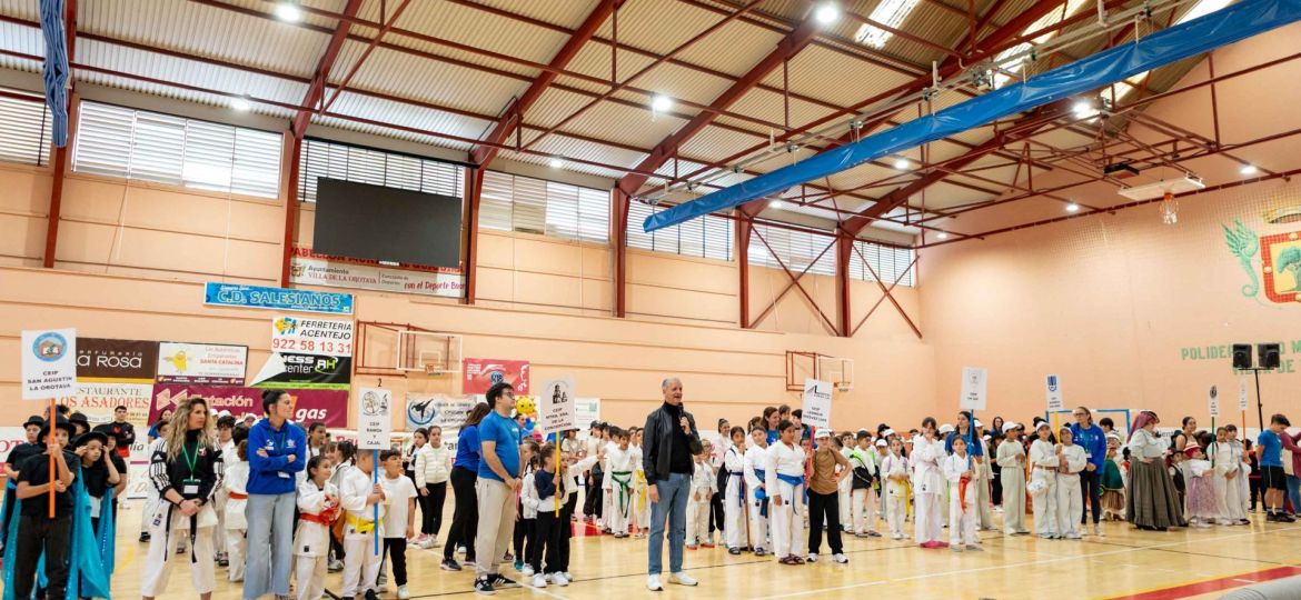 Francisco Linares en una muestra de actividades deportivas extraescolares (LA OROTAVA)