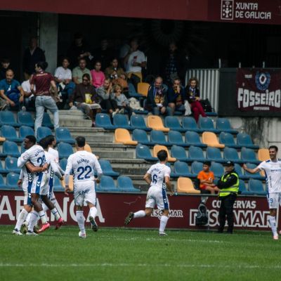 Celebración de uno de los goles del Tenerife en Pontevedra (CD TENERIFE)