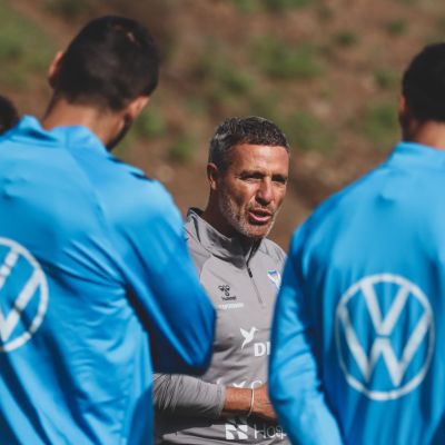 Óscar Cano prepara su debut en el Heliodoro (CD TENERIFE)