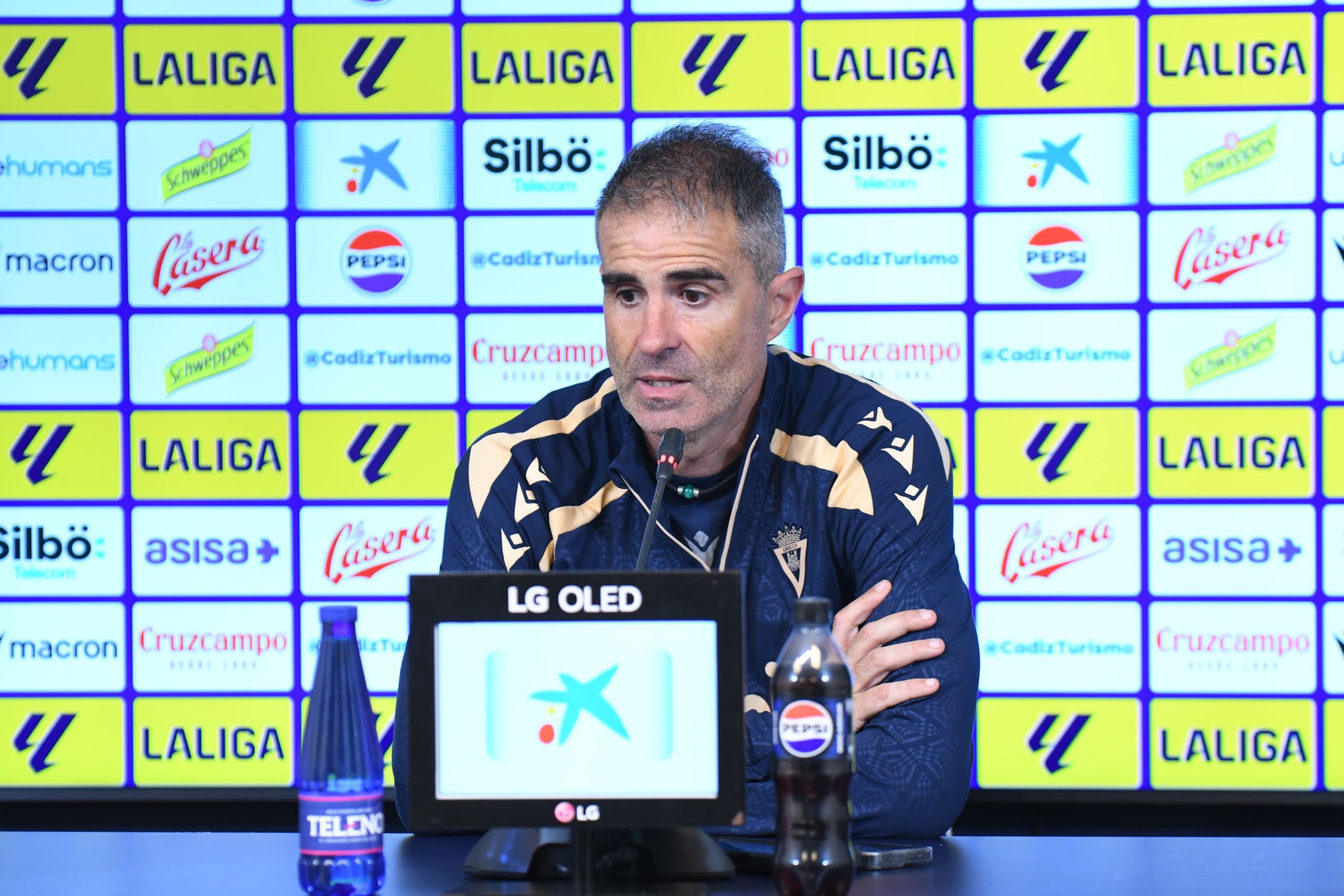 Gaizka Garitano, en rueda de prensa (@CÁDIZ_CF).
