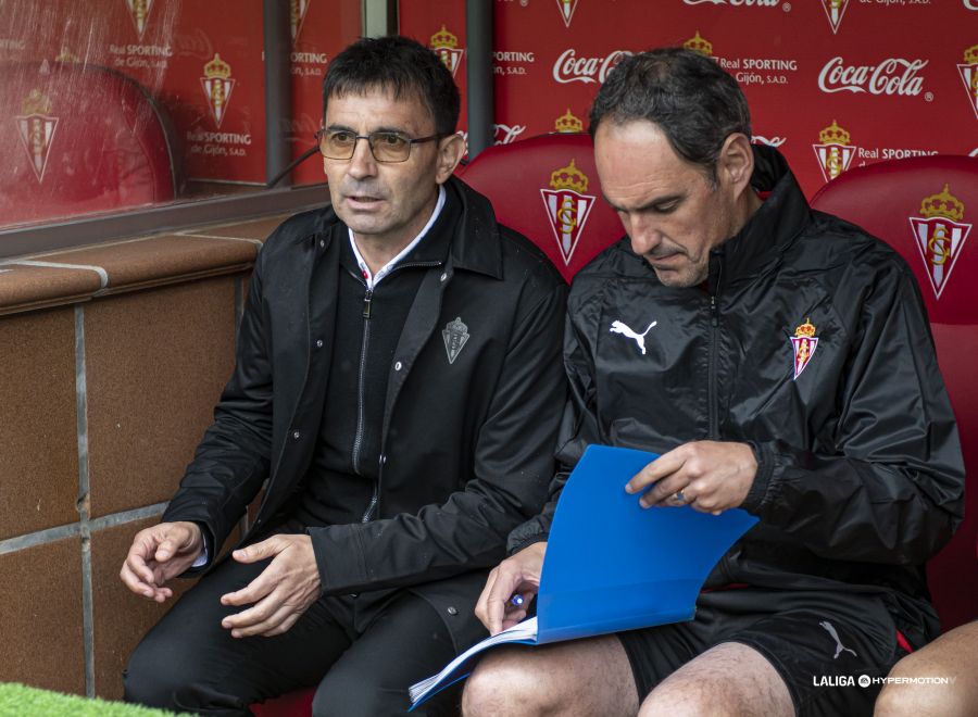 Garitano dirigiendo al Sporting (LaLiga)