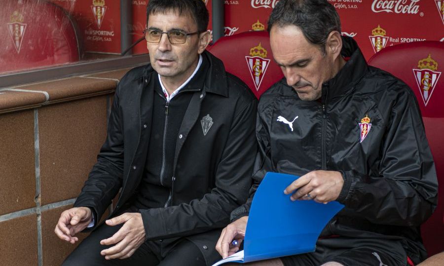 Garitano dirigiendo al Sporting (LaLiga)