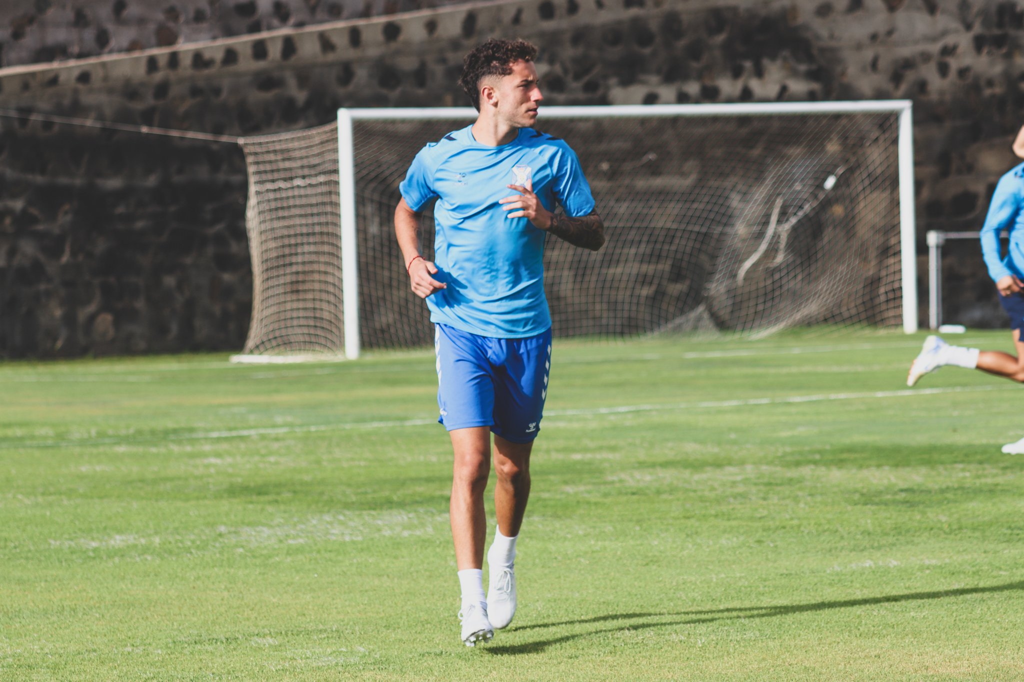 Giovanni (CD TENERIFE)