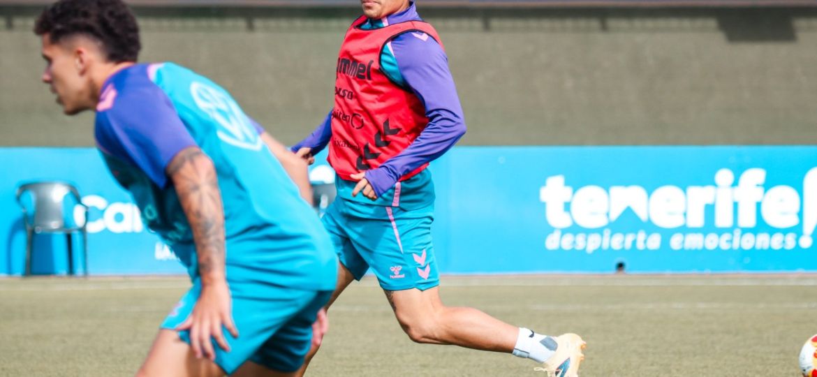 Fabricio durante un entrenamiento (CD TENERIFE)