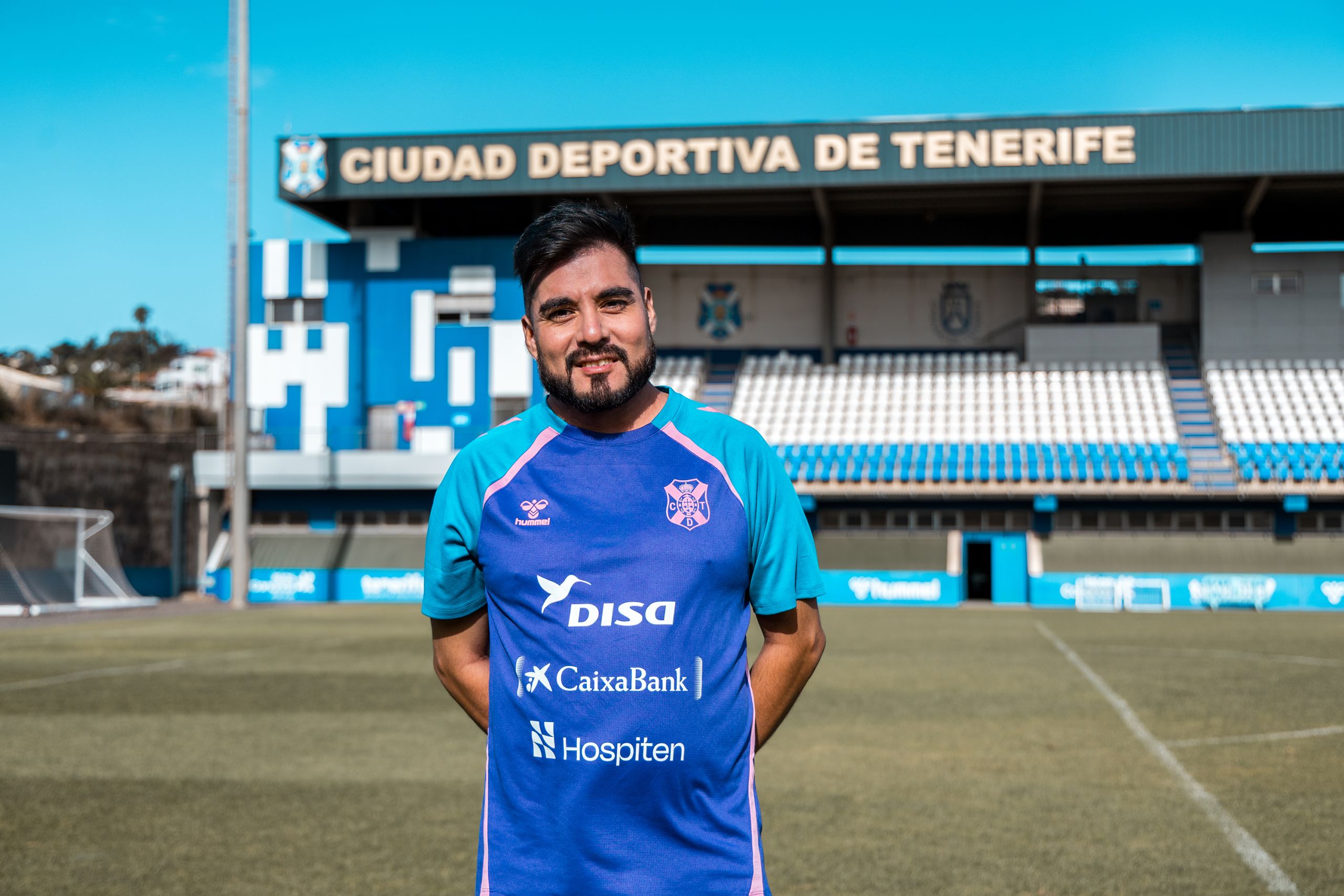 Amed Jhasmany Zenteno Echeverría (CD TENERIFE).