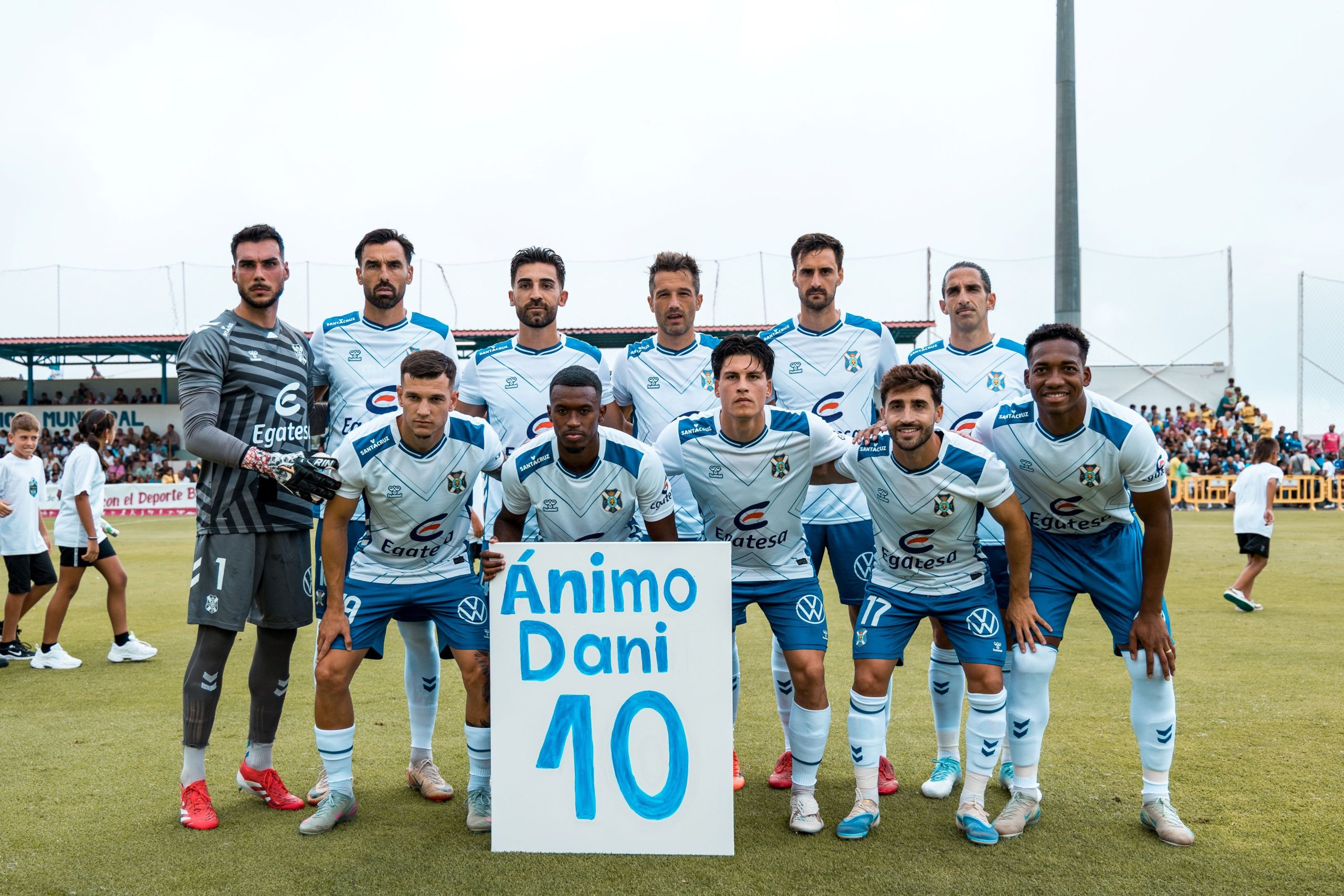 Foto del once inicial (CD TENERIFE)