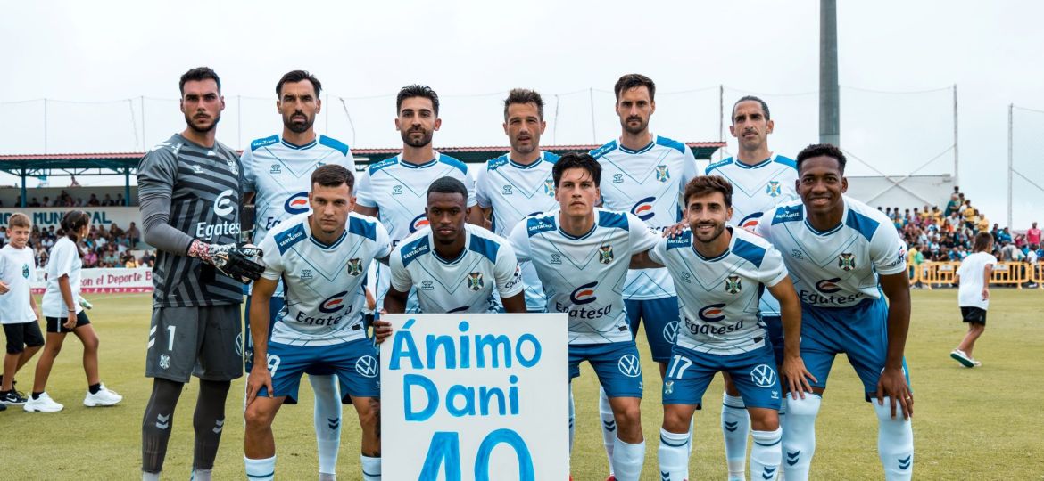 Foto del once inicial (CD TENERIFE)