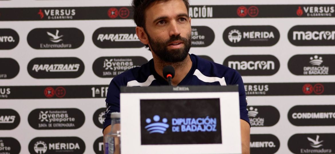 Fran Beltrán en sala de prensa (AD MÉRIDA)