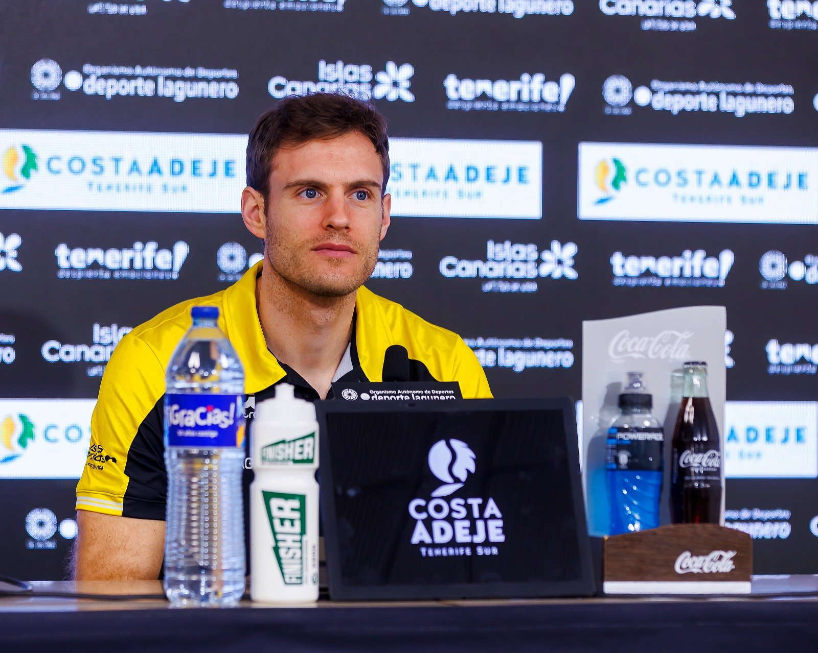 Tim Abromaitis en sala de prensa. (CB Canarias)