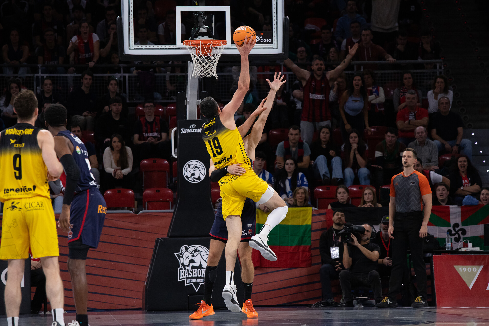 Imagen del Baskonia- La Laguna Tenerife (ACB PHOTO)