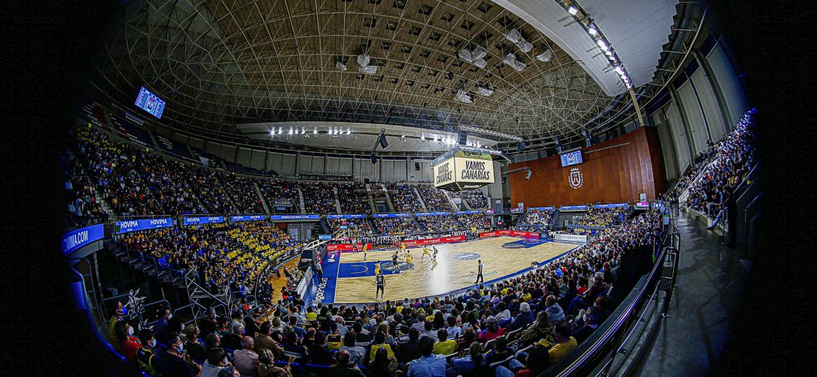 Imagen del Santiago Martín (CB CANARIAS)