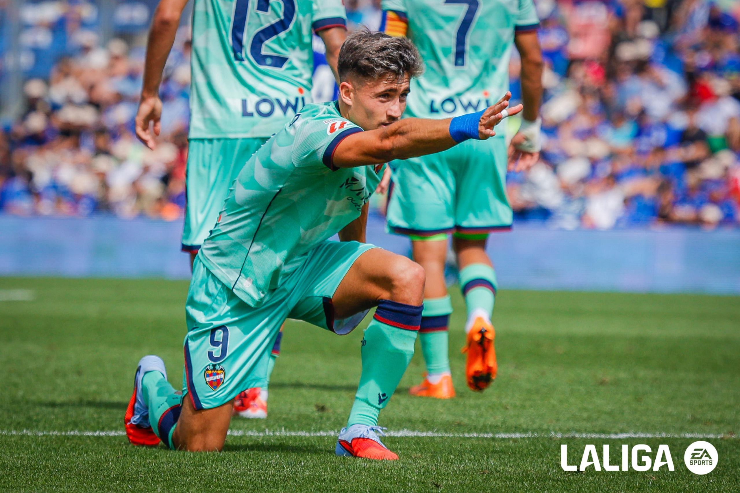 Iván Romero celebrando su gol al Getafe (@LevanteUD)