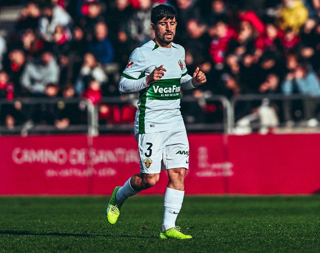 Jairo Izquierdo (@ELCHECF).
