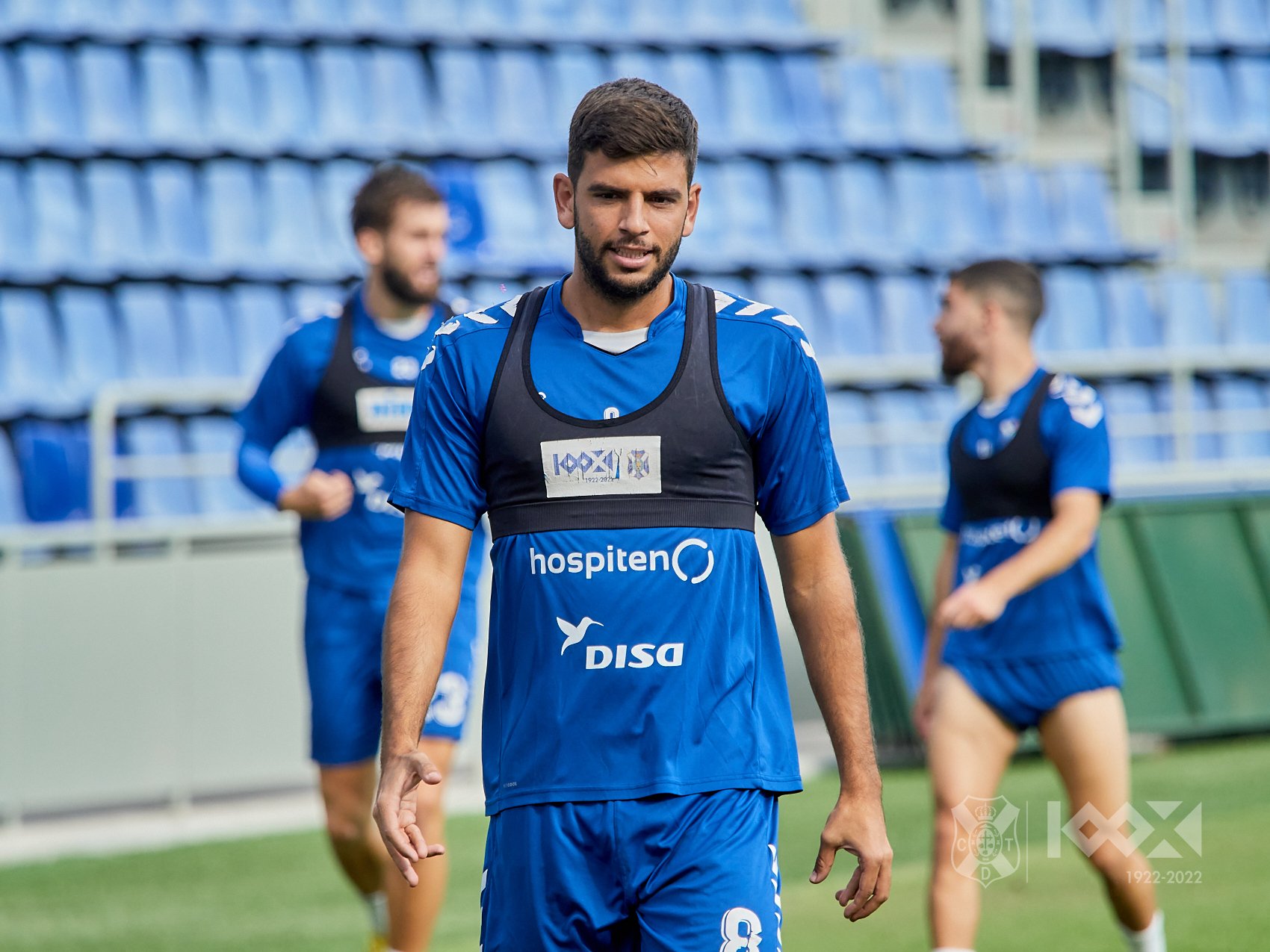 Javi Alonso en un entrenamiento en el Heliodoro (CD TENERIFE)