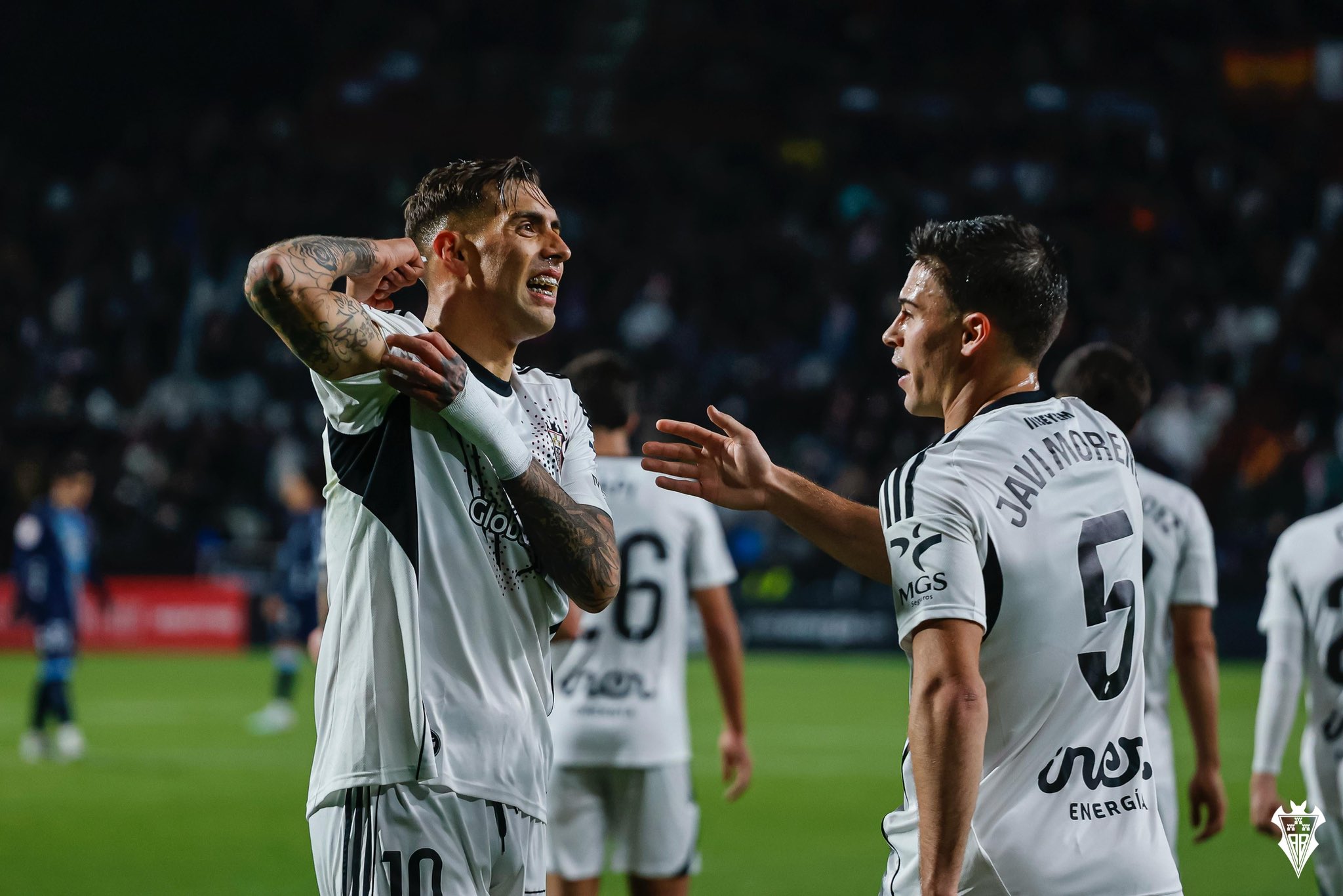 Jefté Betancor celebra su gol al Celta (Albacete Balompié)