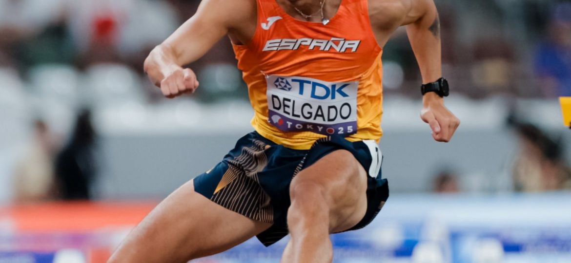 Jesús David Delgado con la selección española (ATLETISMORFEA)