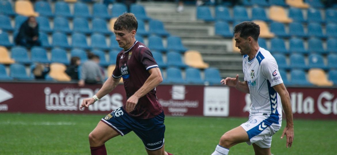 Jesús de Miguel en el partido en Pontevedra (PONTEVEDRA CF)