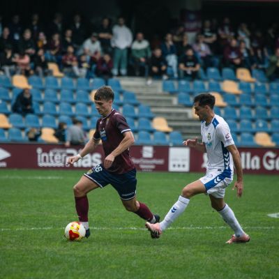Jesús de Miguel en el partido en Pontevedra (PONTEVEDRA CF)