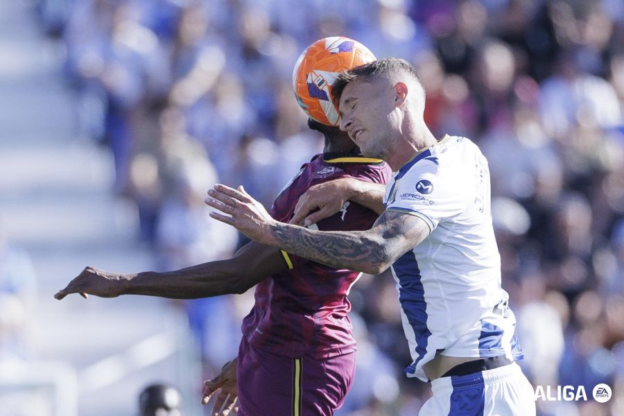 Jorge Sáenz en un choque contra el Valladolid (La Liga)