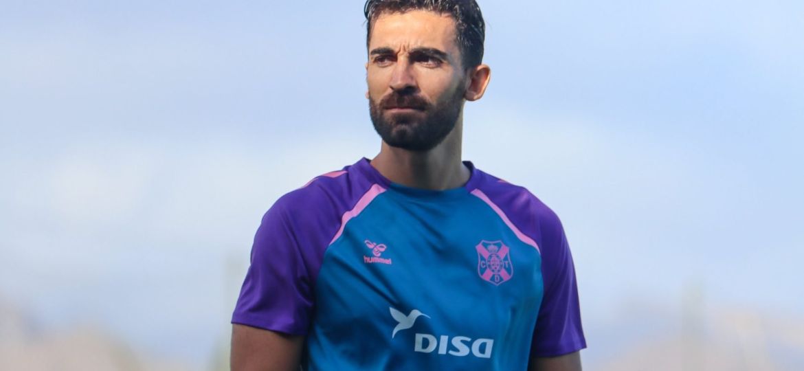 José León en un entrenamiento (@CDTOficial)