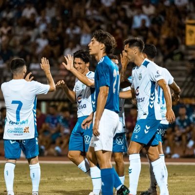 Juanjo Sánchez-De Miguel-Cris Montes|Gzbw6pBWYAAtUFC