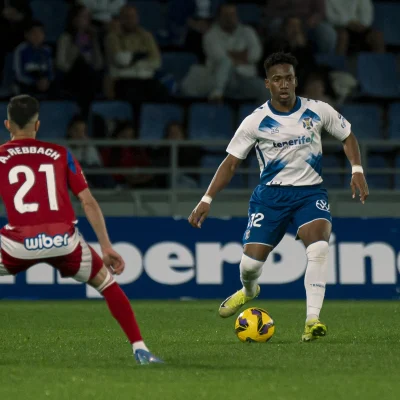Landázuri contra el Granada (CD Tenerife)